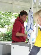 Dateiname=helfer_144.jpg
Dateigröße=119KB
Abmessungen: 450x600
hinzugefügt am: 03. Januar 2011 helfer_144.jpg