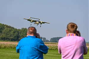 Dateiname=Jet2023-50.jpg
Dateigröße=289KB
Abmessungen: 1200x800
hinzugefügt am: 13. September 2023 Jet2023-50.jpg